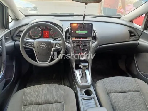 Opel Astra 2018 Silver Used for Sale - 6