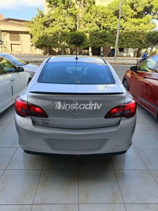 Opel Astra 2018 Silver Used for Sale - 9