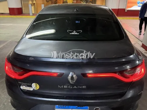 Renault Megane 2017 White Used for Sale - 3