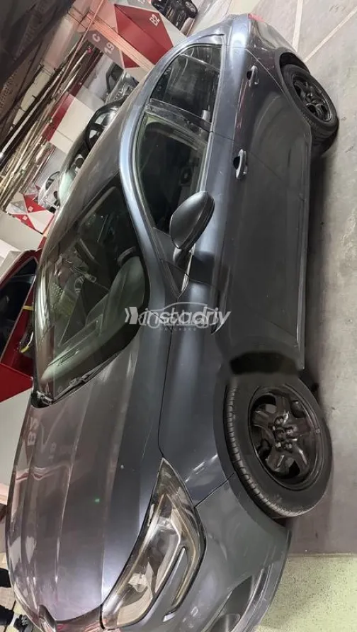 Renault Megane 2017 White Used for Sale - 5