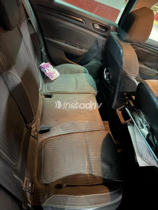 Renault Megane 2017 White Used for Sale - 8