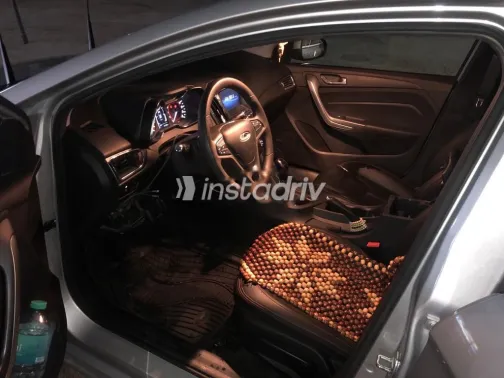 Chery Arrizo 5 2022 White Used for Sale - 6