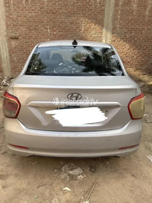 هيونداي جراند i10 2016 أبيض مستعملة للبيع - 3