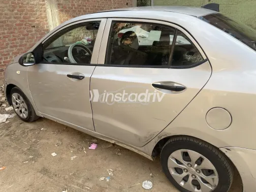 هيونداي جراند i10 2016 أبيض مستعملة للبيع - 5