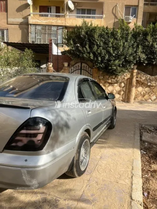 Nissan Sunny 2010 Silver Used for Sale - 3