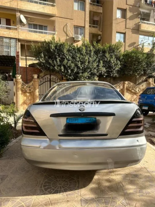 Nissan Sunny 2010 Silver Used for Sale - 4