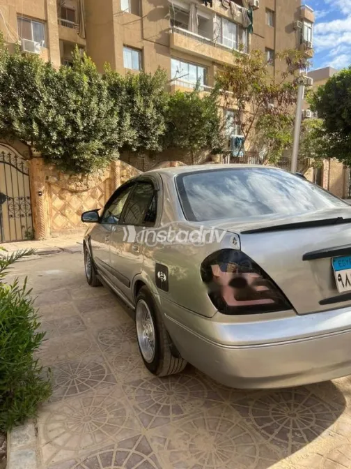 Nissan Sunny 2010 Silver Used for Sale - 7
