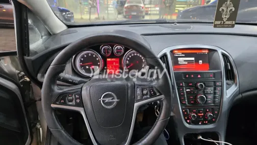 Opel Astra 2016 White Used for Sale - 3