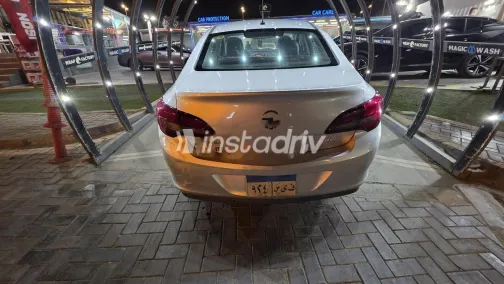 Opel Astra 2016 White Used for Sale - 4