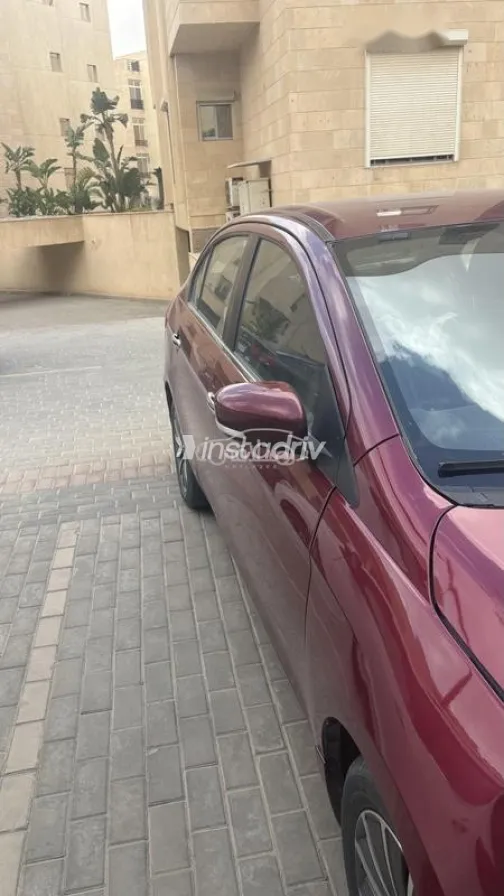 Suzuki Ciaz 2022 White Used for Sale - 4