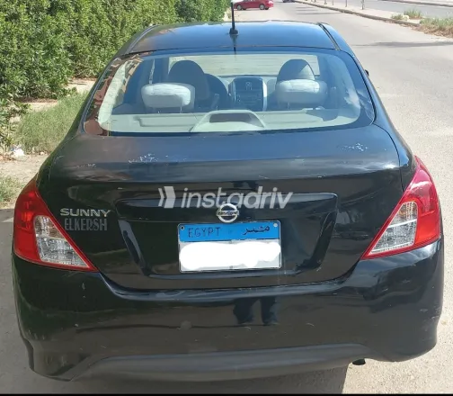 Nissan Sunny 2019 White Used for Sale - 7