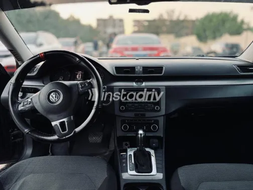 فولكس فاغن باسات 2012 أبيض مستعملة للبيع - 3