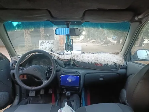 Hyundai Accent 2001 White Used for Sale - 4