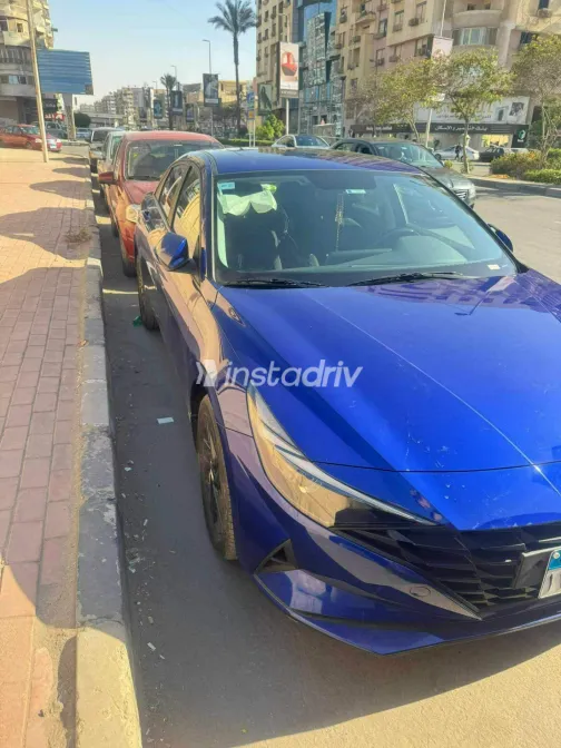 Hyundai Elantra CN7 2021 White Used for Sale - 4