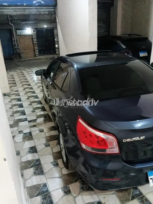 Chevrolet Optra 2021 White Used for Sale - 4