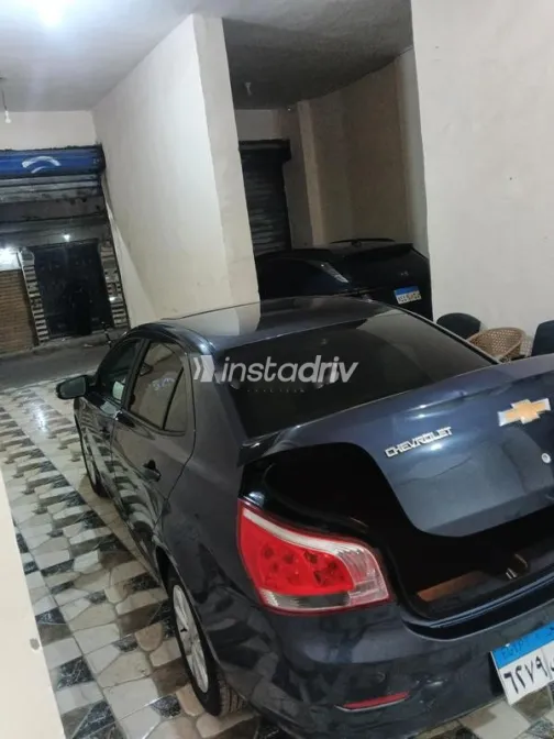 Chevrolet Optra 2021 White Used for Sale - 8