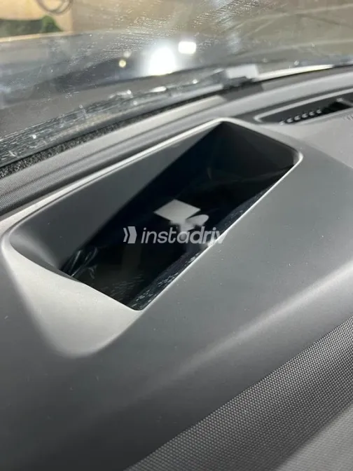 لاند روفر ديفندر 2021 بني مستعملة للبيع - 8