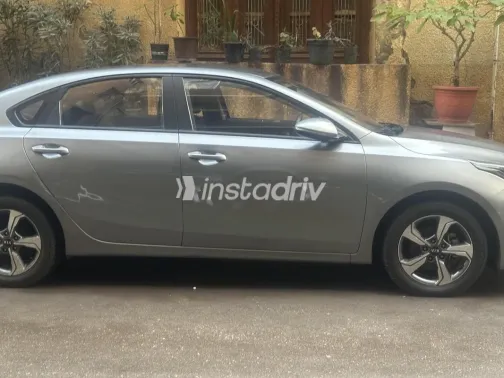 كيا سيراتو 2020 رمادي مستعملة للبيع - 6