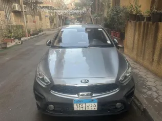 كيا سيراتو 2020 رمادي مستعملة للبيع