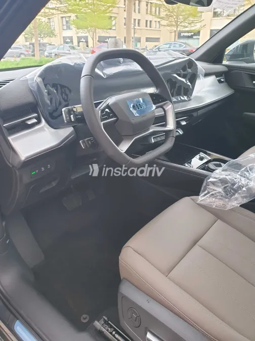 Audi Q3 2026 White Used for Sale - 1