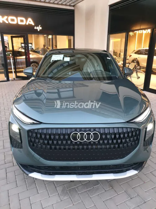 Audi Q3 2026 White Used for Sale - 3