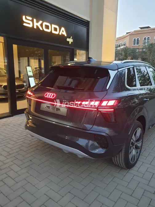 Audi Q3 2026 White Used for Sale - 8