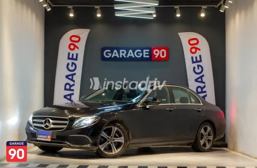 مرسيدس E 200 2020 أسود مستعملة للبيع - 2