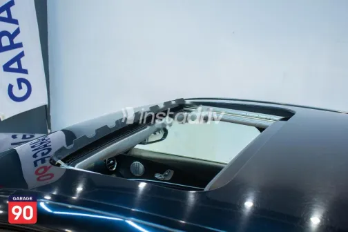 مرسيدس E 200 2020 أسود مستعملة للبيع - 7