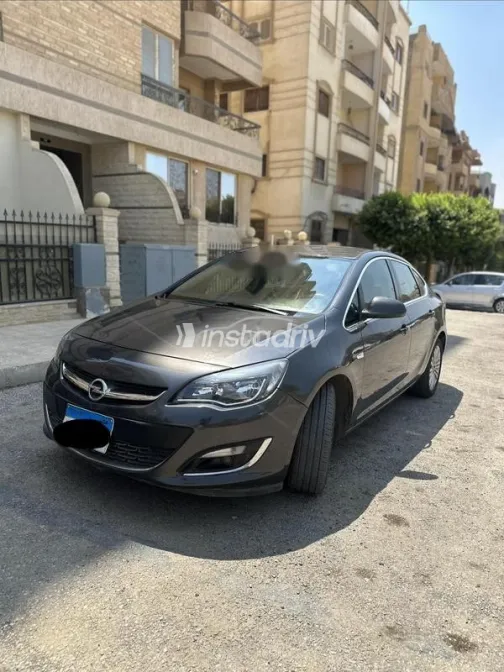 Opel Astra 2015 Petroleum Used for Sale - 3