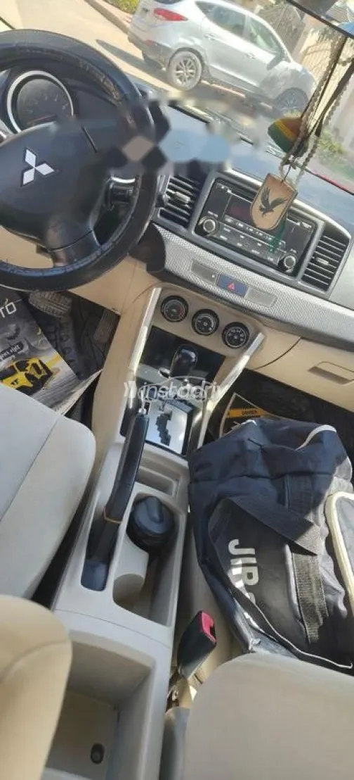 Mitsubishi Lancer 2017 Red Used for Sale - 2