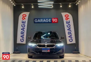 بي ام دبليو 320 2025 أسود مستعملة للبيع