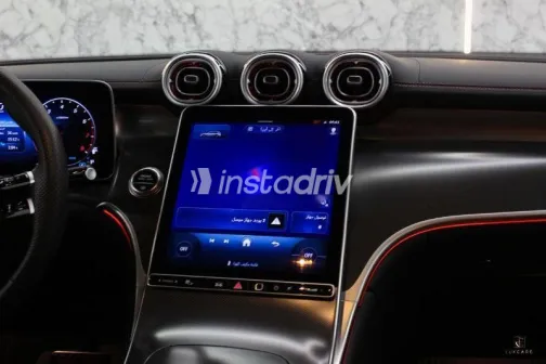 مرسيدس GLC 200 2025 أسود مستعملة للبيع - 4