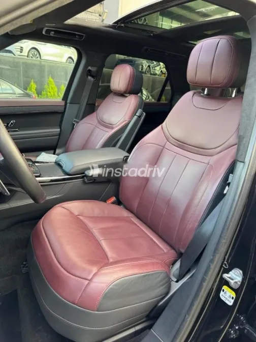 لاند روفر رنج روفر سبورت 2023 أسود مستعملة للبيع - 4