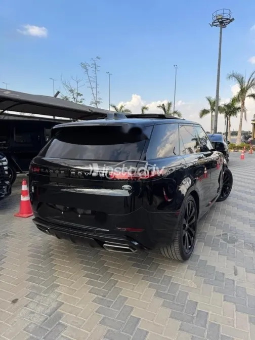 لاند روفر رنج روفر سبورت 2023 أسود مستعملة للبيع - 7