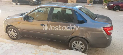 Lada Granta 2016 White Used for Sale - 3