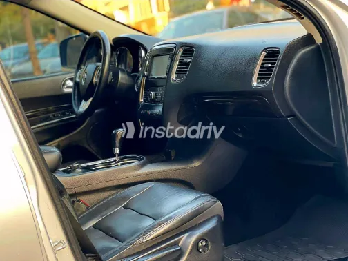 دودج دورانجو 2011 أبيض مستعملة للبيع - 2