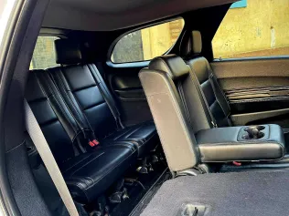 دودج دورانجو 2011 أبيض مستعملة للبيع