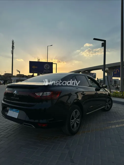 Renault Megane 2023 White Used for Sale - 1