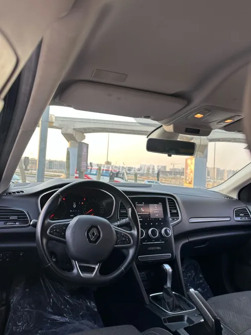Renault Megane 2023 White Used for Sale - 2