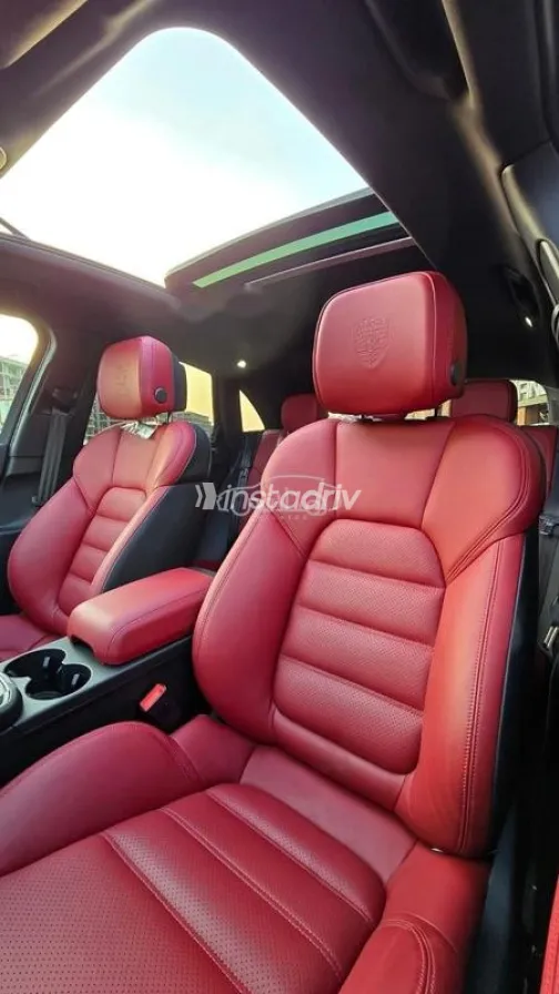 بورش ماكان 2025 أسود مستعملة للبيع - 7