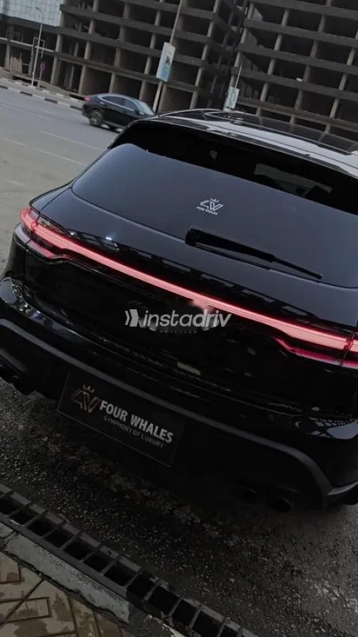 بورش ماكان 2025 أسود مستعملة للبيع - 10