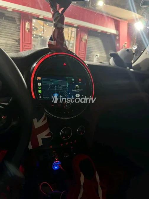 Mini Cooper F55 2016 White Used for Sale - 4