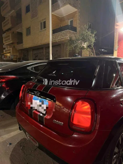 Mini Cooper F55 2016 White Used for Sale - 5