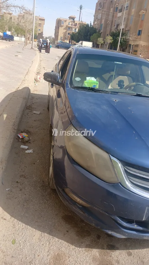 Chevrolet Optra 2021 White Used for Sale - 3