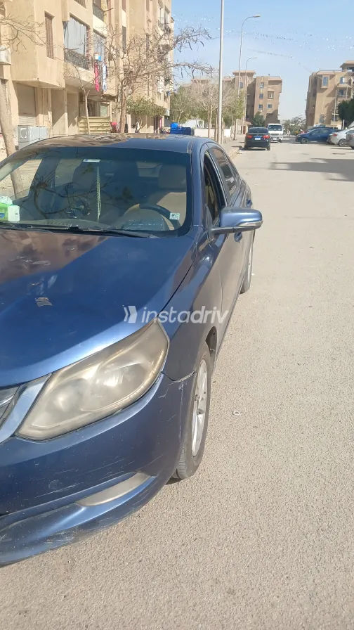 Chevrolet Optra 2021 White Used for Sale - 5