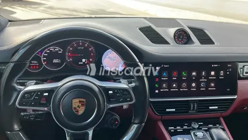 بورش كايين 2022 أبيض مستعملة للبيع - 2