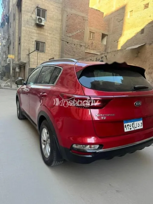 كيا سبورتاج 2020 أحمر مستعملة للبيع - 2