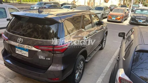 Toyota Fortuner 2022 White Used for Sale - 1