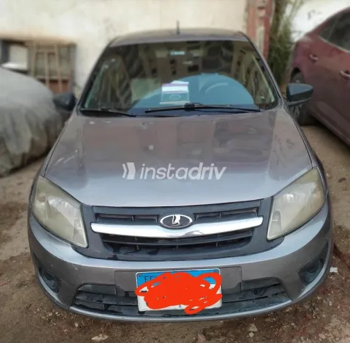 لادا جرانتا 2018 أبيض مستعملة للبيع - 3