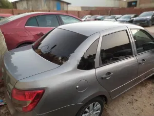 لادا جرانتا 2018 أبيض مستعملة للبيع